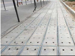 鍍鋅包邊防盜蓋板應用在人行道上