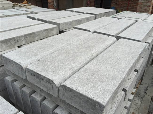 水泥側石如何施工安裝?(圖1) 廣州水泥側石如何施工安裝