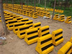 東莞【水泥隔離墩】圖片_規格_廠家_供應商 