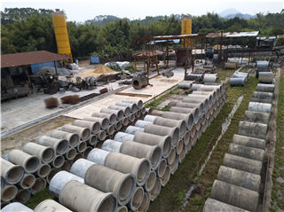 廠家正在生產離心混凝土排水管