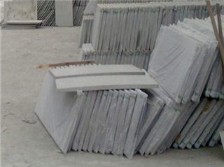 廣州邦堅待出廠的電纜溝蓋板