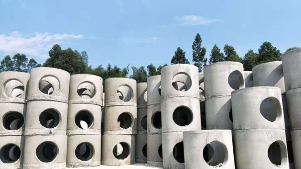 制作完成的水泥檢查井