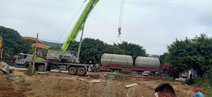 水泥化糞池施工場(chǎng)地