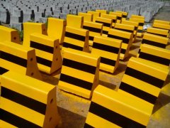 【水泥防撞墩】規格_價格_應用_廠家 